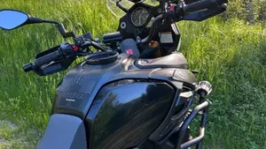 Suzuki V-Strom 1000 ABS (2014 - 17)  (2)