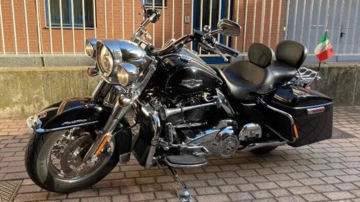 Harley-Davidson 107 Road King Classic (2017 - 18) - FLHRC  (12)