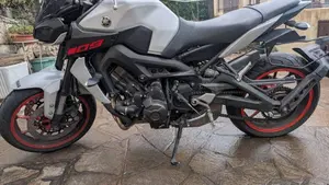 Yamaha MT-09 (2017 - 20) 