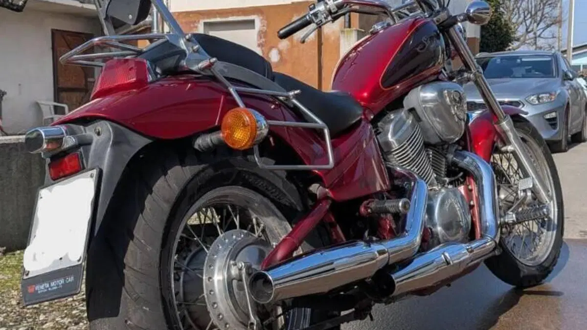 Honda VT 600 C Shadow (1989 - 98)  (2)