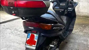Yamaha Majesty 250 (1999 - 06)  (5)