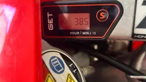 Honda CRF 250R (2023)  (6)