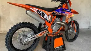 KTM 250 SX (2022)  (4)
