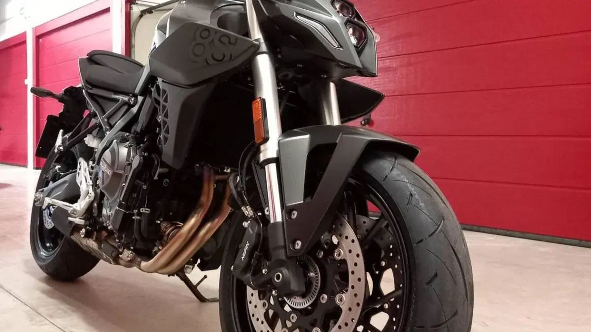 Suzuki GSX-8S (2023 - 24)  (4)
