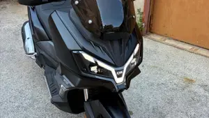 Sym ADX 300 (2024 - 26)  (4)