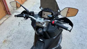 Sym ADX 300 (2024 - 26)  (7)