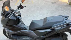 Sym ADX 300 (2024 - 26)  (9)