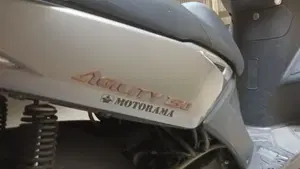 Kymco Agility 150 R16  (4)