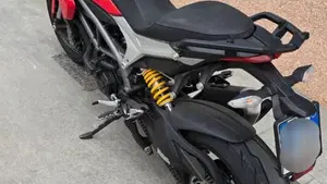 Ducati Hyperstrada 821 (2013 - 15)  (3)