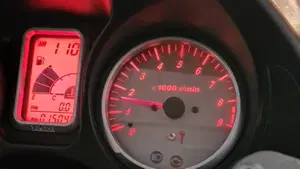Yamaha T-Max 500 (2004 - 07)  (5)