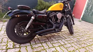 Harley-Davidson 883 Iron (2014 - 16) - XL 883N 