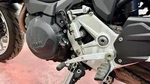 Bmw F 900 XR (2020 - 24)  (4)