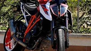 KTM 1290 Super Duke R ABS (2017 - 18)  (3)