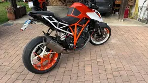 KTM 1290 Super Duke R ABS (2017 - 18)  (4)