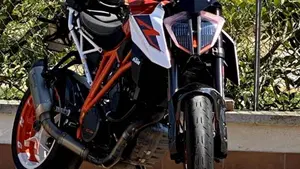 KTM 1290 Super Duke R ABS (2017 - 18)  (6)