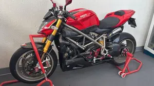 Ducati Streetfighter S (2009 - 14)  (2)