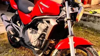 Kawasaki ER-5 500 (2001 - 06) usata