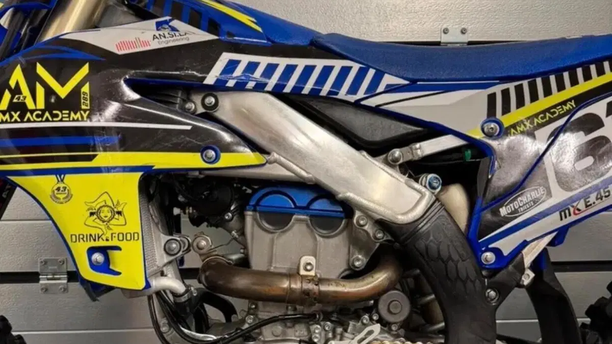 Yamaha YZ 250 F (2024)  (4)