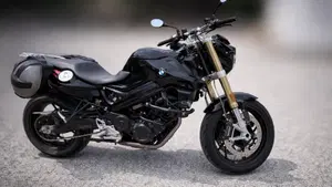 Bmw F 800 R (2017 - 20)  (6)