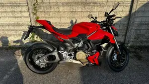 Ducati Streetfighter V4 (2025 - 26)  (9)