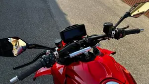 Ducati Streetfighter V4 (2025 - 26)  (10)