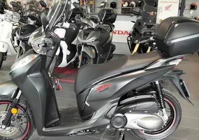 Honda SH 300 i Sport ABS (2018 - 20) - Annuncio 9987379