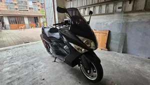 Yamaha T-Max 500 Tech Max (2011 - 13) 