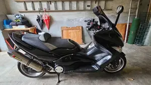 Yamaha T-Max 500 Tech Max (2011 - 13)  (2)
