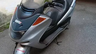 Yamaha Majesty 250 (1999 - 06) usata