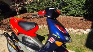 Aprilia SR 50 Racing LC (1998 - 02) 