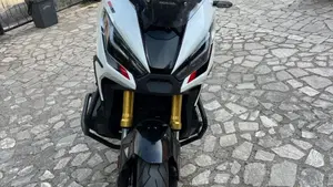 Honda X-ADV 750 DCT (2021 - 24)  (3)