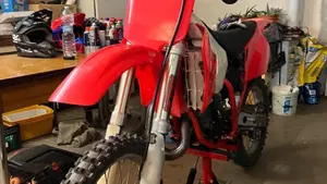 Honda CR 125 R (1990 - 99)  (2)