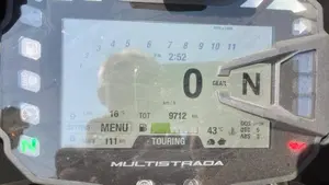 Ducati Multistrada V2 S (2022 - 24)  (2)