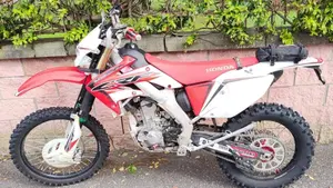 Honda CRF 250X Enduro (2017)  (2)