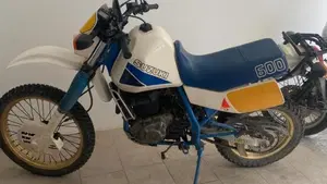Suzuki DR 600 S (1985 - 90)  (2)