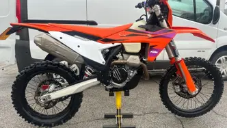KTM 250 EXC-F (2024) usata