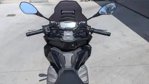 Aprilia SR GT 125 Sport (2025 - 26)  (6)