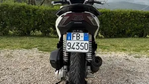 Honda PCX 125 (2021 - 24)  (9)