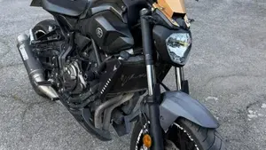 Yamaha MT-07 (2017 - 18)  (2)