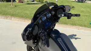 Harley-Davidson 114 Street Glide Special (2019 - 20) - FLHXS  (9)