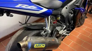 Yamaha YZF R6 (2003 - 04)  (7)