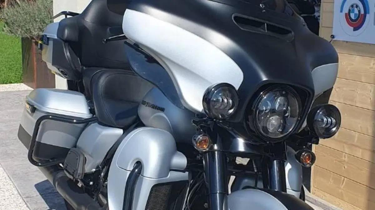 Harley-Davidson 114 Electra Glide Ultra Limited (2020) - FLHTK  (7)
