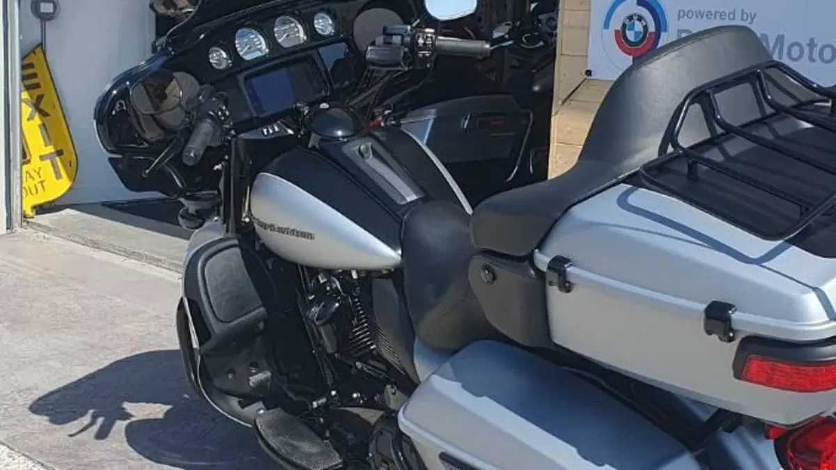 Harley-Davidson 114 Electra Glide Ultra Limited (2020) - FLHTK  (12)