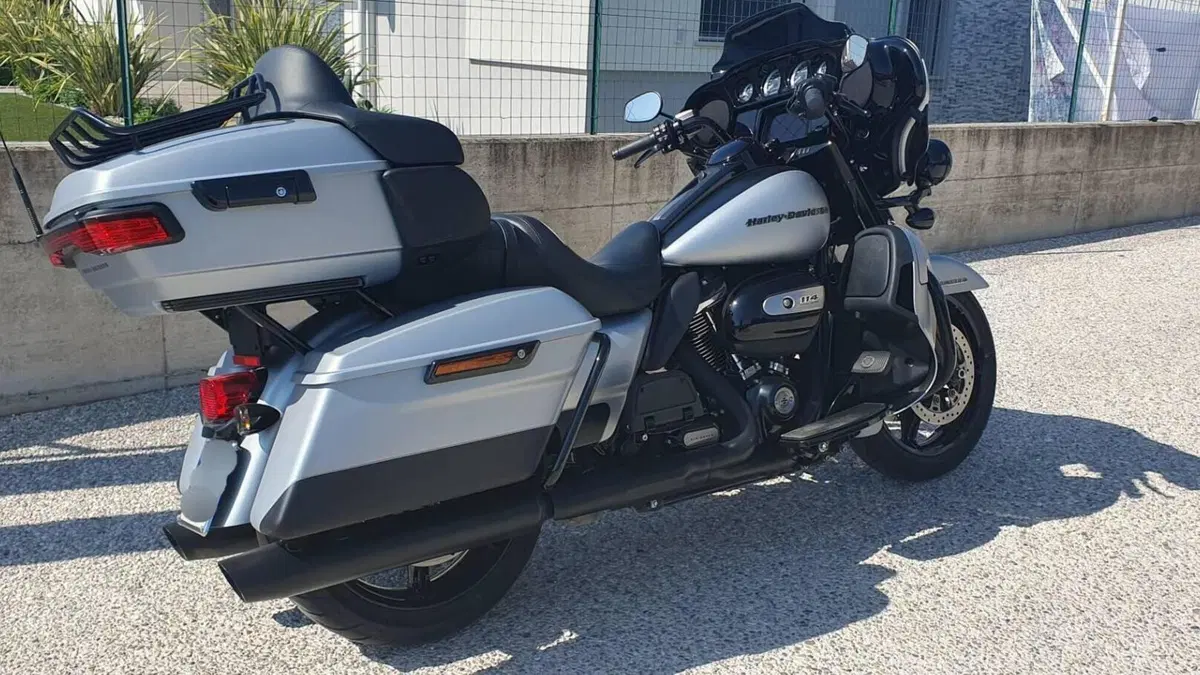 Harley-Davidson 114 Electra Glide Ultra Limited (2020) - FLHTK  (16)