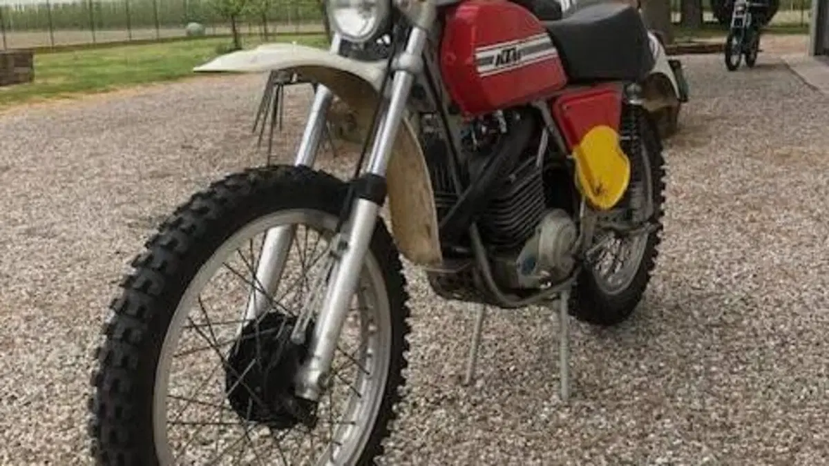 KTM   (2)