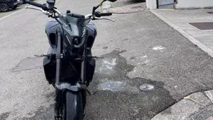 Yamaha MT-09 (2021 - 23)  (2)