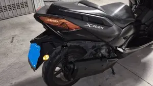 Yamaha X-Max 300 ABS (2017 - 20)  (3)
