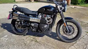 Triumph Street Scrambler 900 (2017 - 18)  (2)