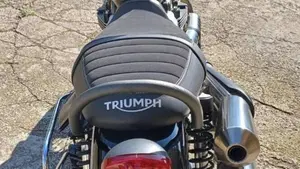 Triumph Street Scrambler 900 (2017 - 18)  (5)