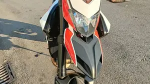 Ducati Hypermotard 821 SP (2013 - 15)  (7)